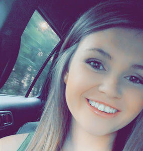 Meet your Posher, Lauren